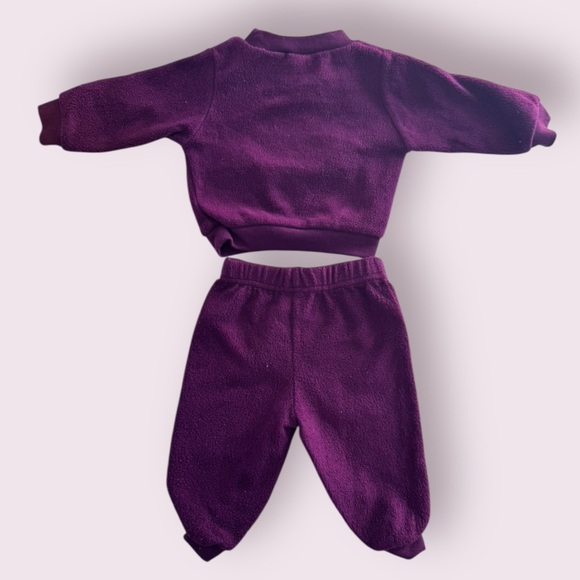 Retro Burgundy Baby Fleece Set with Baseball Bear Embroidery - Picture 4 of 5